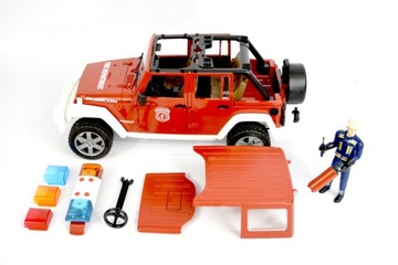 BRUDER 02528 JEEP Wrangler пожарная команда со звуком + ФИГУРКА пожарного