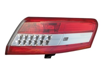 Toyota camry 2010 2011 рестайлінг лампа зад задня права фото №1