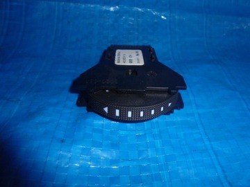 Регулятор решётки воздуховод audi a8 d4 4h1820911a фото №1