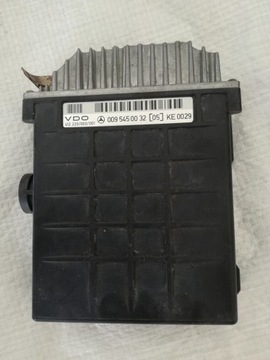 Комп'ютер двигуна mercedes w124 0095450032 фото №1