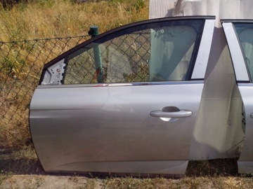 Двері ліві перед передні renault megane iv 16- фото №1