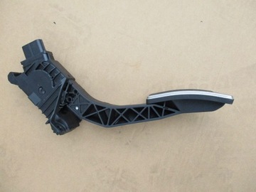 Педаль газа vw t-roc 2ga 5q2723503d фото №1