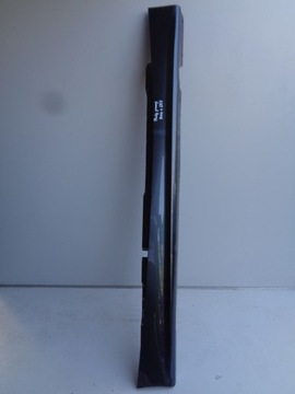 Порог правый накладка планка пороговая правая bmw 1 e87 фото №1