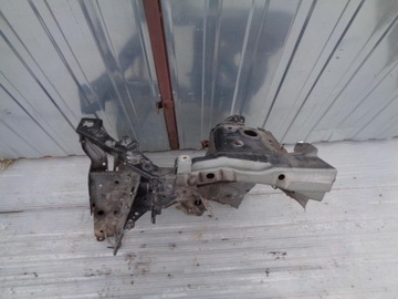 Чверть лонжерон панель кріплення фар ліва renault megane 3 iii 08-16 фото №1