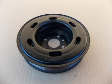 Octavia ii 2.0 fsi blr колесо ременное вала 06a105243e фото №1