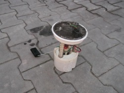 топливный насос FORD Fusion 1.4 16V --