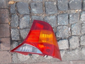 фонарь Focus MK1 седан 1998-2004r правый