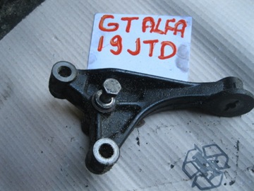 Кронштейн опора alfa romeo gt 1. 9jtd, фото