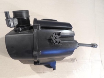 Vw audi 1. 6tdi air filter housing 6r0129601c, фото
