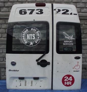 Fiat doblo maxi рестайлинг дверь правая задняя комплектные, фото