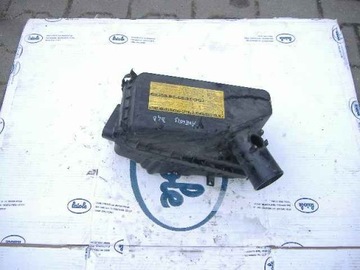 Toyota avensis 98 - d4d фильтр воздушный корпуса, фото