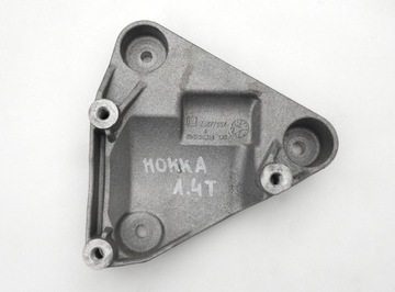 Кронштейн опора 55577637 opel mokka 1.4 turbo, фото