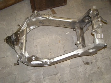 Suzuki gsxr 750 1999r frame, фото