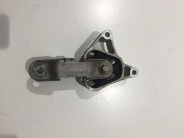 Mercedes w176 bracket cushion motor a2462400809, фото