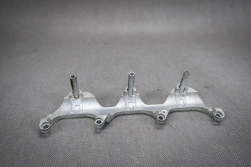 Крепление коллектора audi s4 s5 a6 a8 06e133340c, фото