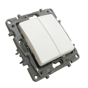 Overlay electrical legrand white, фото