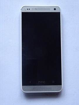 Смартфон HTC One mini PO58200 не відображається