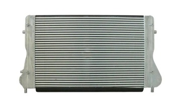 CHLADIČ INTERCOOLER AUDI TT TTS 1K0145803P