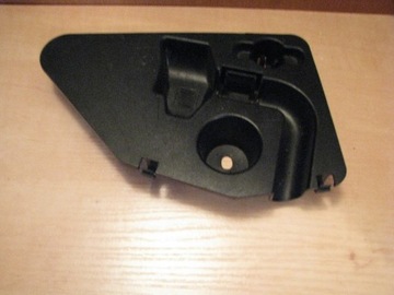 2005-2009 MUSTANG KRYT PÁSY PLAST ČALOUNĚNÍ STĚNA KUFRU ZADNÍ