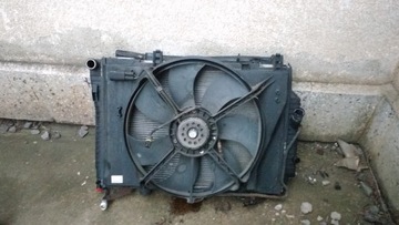 Chłodnica chłodnice komplet 2,0 2,3 CLK W208 2001r