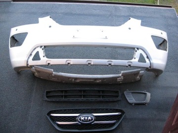 GRILL --- KIA CARENS III ---- CHROM !!!