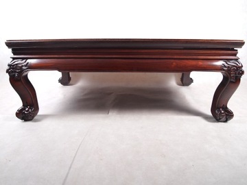 Китай Журнальный столик на стильных ножках 90/60/35 см