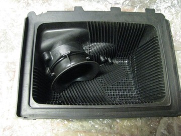 КОРПУС ВОЗДУШНОГО ФИЛЬТРА GRAND CHEROKEE 3.0CRD WH