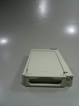 MOCOWANIE KIESZEŃ OBUDOWA MOBILE RACK RH-40ALUMIN