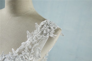 Suknia ślubna princessa wiązana hafty tiul koronka perły perełki 34 XS