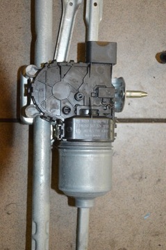 MOTOR STĚRAČE SEAT IBIZA 09- 6J 6R2955119