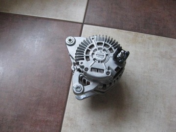 ALTERNATOR - RENAULT - DACIA - 231006956R - NOWY !