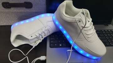 BUTY LED HIT SHUFFLE DANCE MODA ŚWIECĄCE MEGA R.37