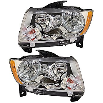 JEEP GRAND CHEROKEE 2011-13 WK2 LAMPA PRZÓD PRAWA