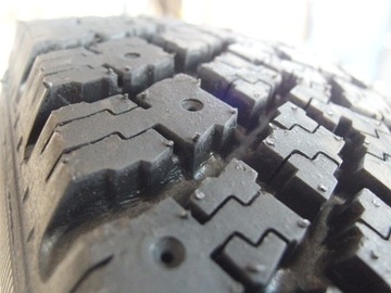 ЗИМНИЕ ШИНЫ 4x185/70 R14 CNK1 COLWAY MARKGUM