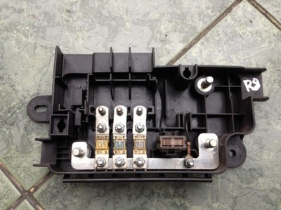 Audi r8 4.2 fsi разъём предохранителей фото №1