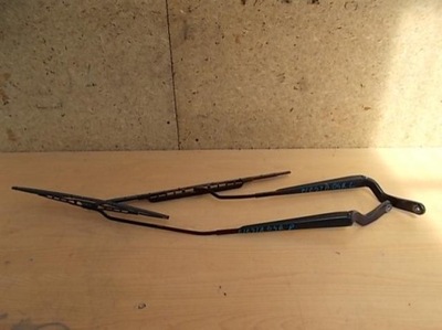 WIPER BLADE LEFT FORD FIESTA MK6 - milautoparts-fr.ukrlive.com