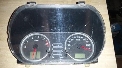 Лічильник прилади toyota yaris 4s6f-10849ja фото №1