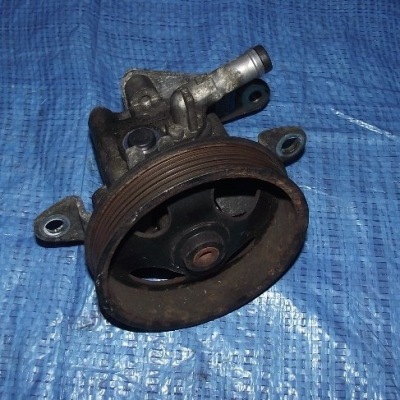 Nissan x-trail 2.0 16v насос усилителя фото №1