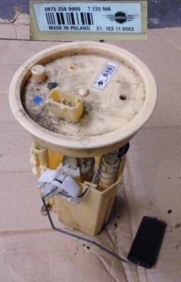Mini cooper r56 рестайлинг  2011r 1.6d насос топлива корзина 7233996 фото №1