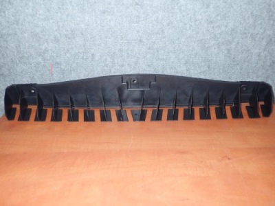 Направляющая бампера задний  peugeot 308 014- фото №1