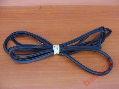 Toyota corolla verso 03r прокладка дверь задняя правый фото №1