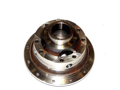 OBUDOWA MECHANIZMU RÓŻNICOWEGO URSUS C-360 BIZON
