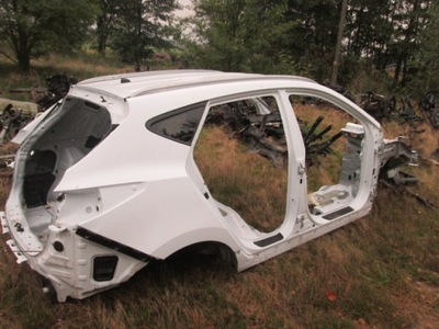 DOOR WHITE COLOR ROOF REAR BODYWORK QUARTER HYUNDAI IX35 TCW - milautoparts-fr.ukrlive.com