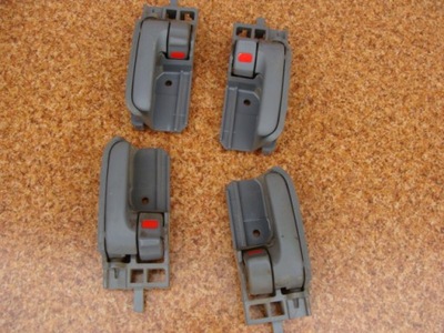 TOYOTA HILUX 07R HANDLE INTERIOR SET - milautoparts-fr.ukrlive.com