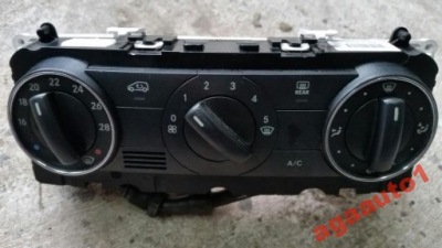 Панель кондиціонера обдув mercedes a1698301585 фото №1