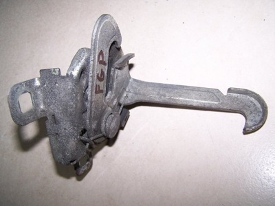 Fiat grande punto- замок капот фото №1