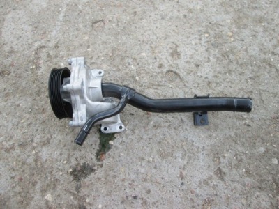 Hyundai tucson ii 2.0 crdi насос wody трубка wody фото №1