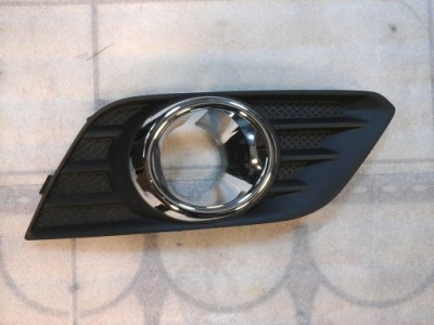 Opel mokka a 2012-2016 год решётка бампера решётка  правая 25980486 фото №1