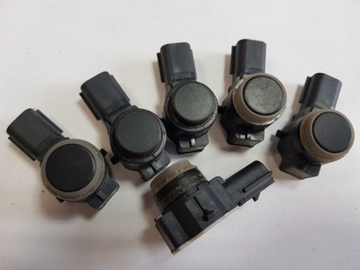 Парктронік ford b-max focus cv1t-15k859-bb oryg. фото №1