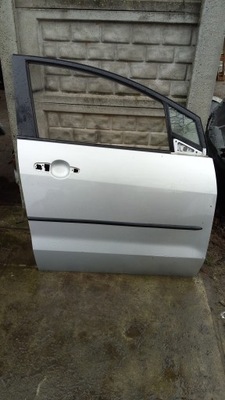 Mazda 5 05-10 двері праве передні фото №1